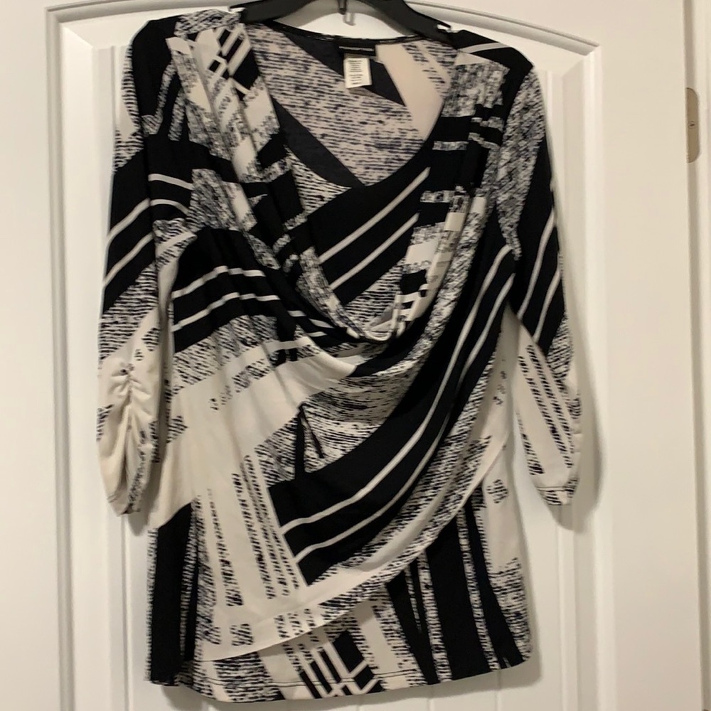 PERSEPTION Black Off White Blouse Size S
